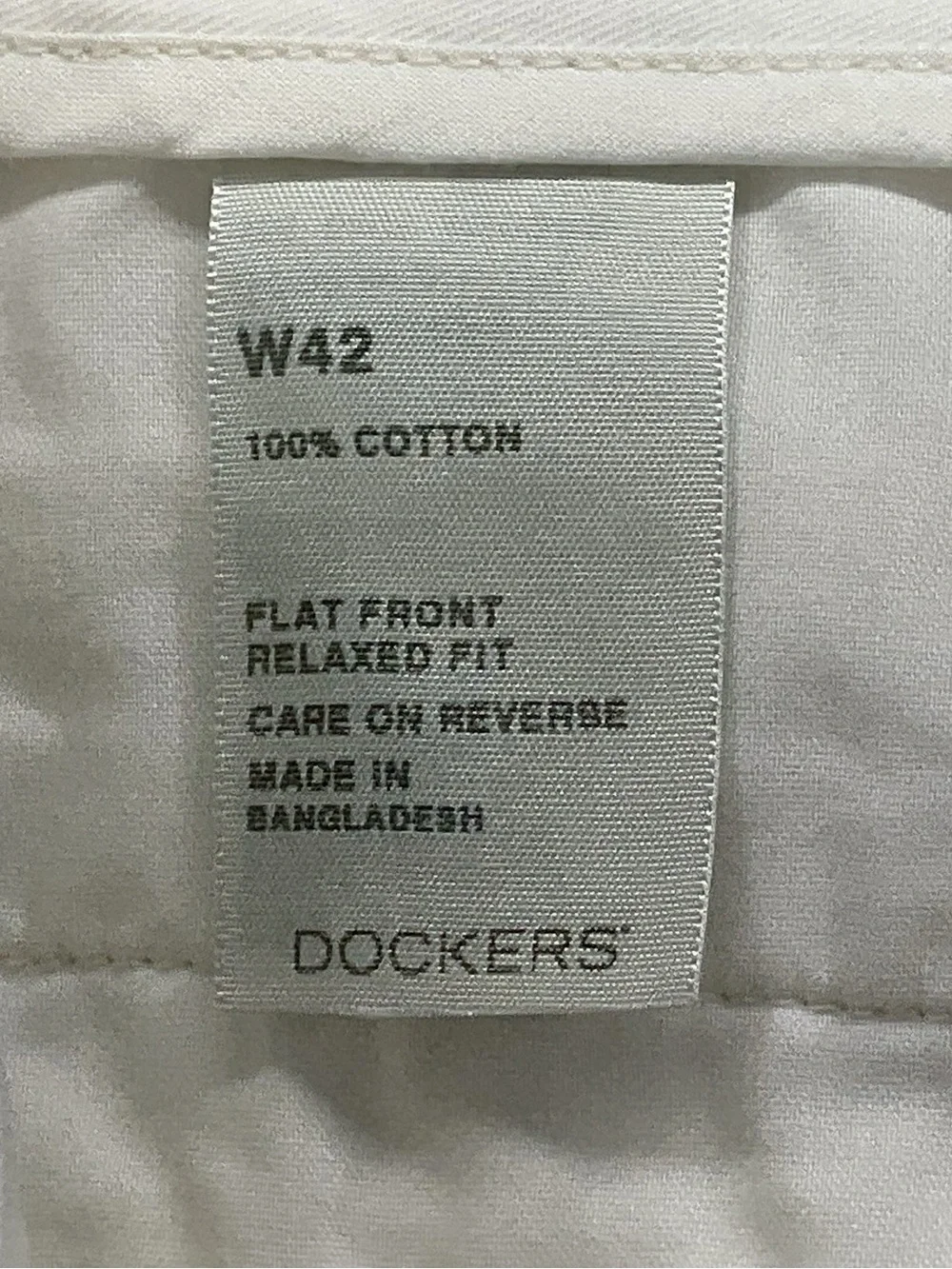 Dockers Shorts Men's Size 42 White Athleisure Casual Vacation Travel 100% Cotton